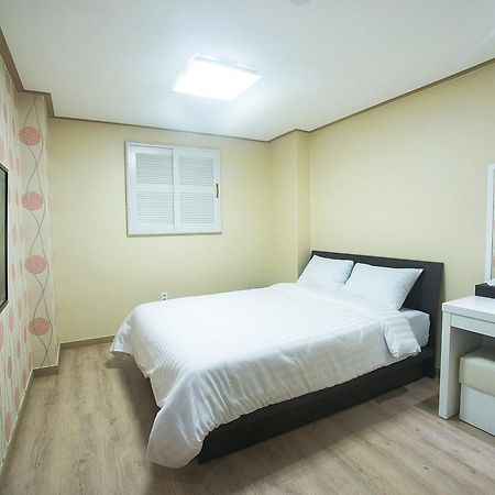 Orange Tree Hotel Csedzsu Kültér fotó