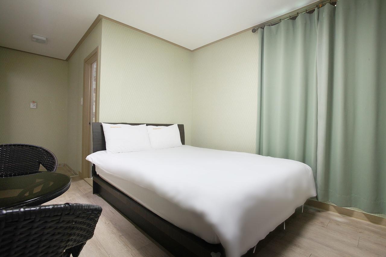 Orange Tree Hotel Csedzsu Kültér fotó
