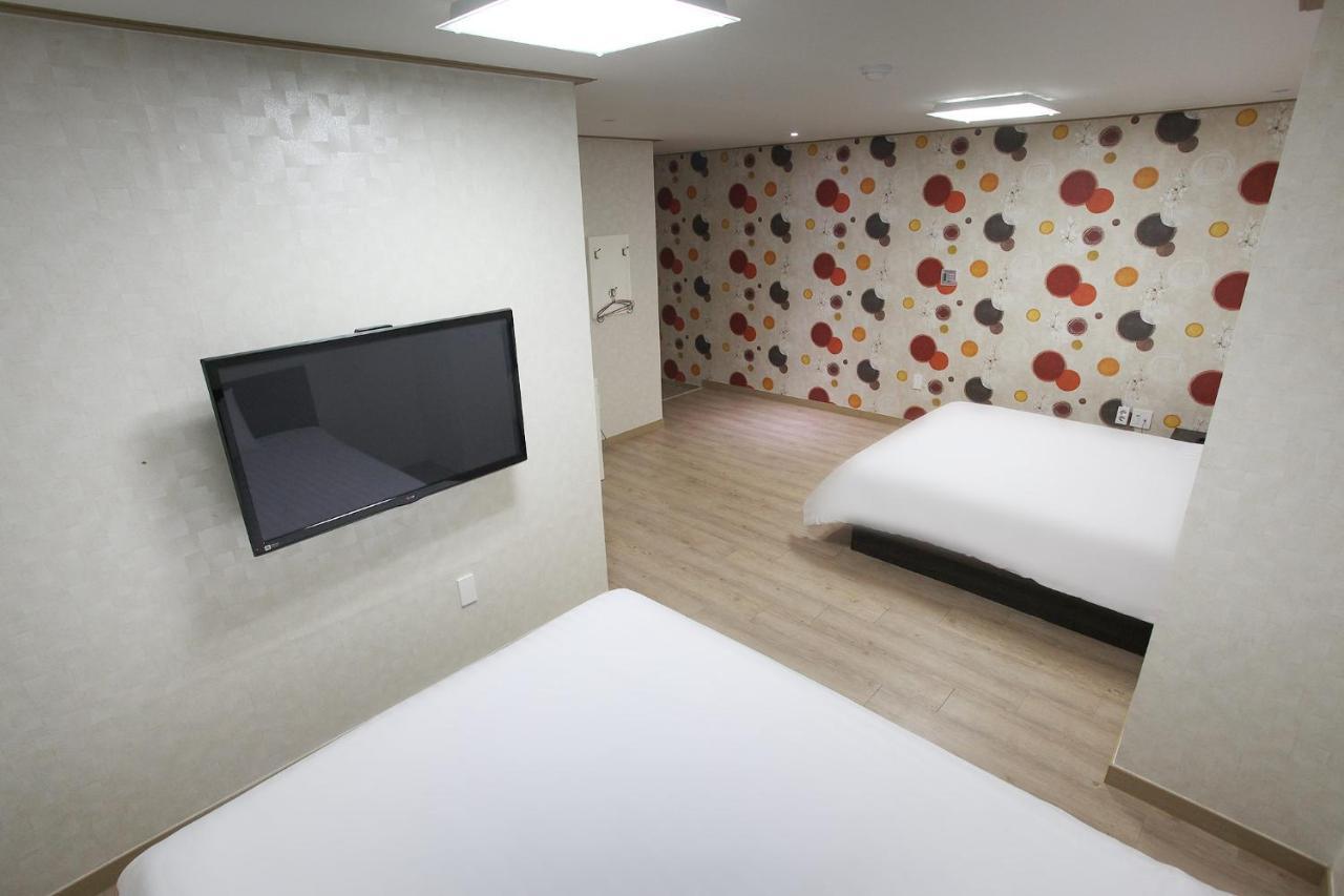 Orange Tree Hotel Csedzsu Kültér fotó