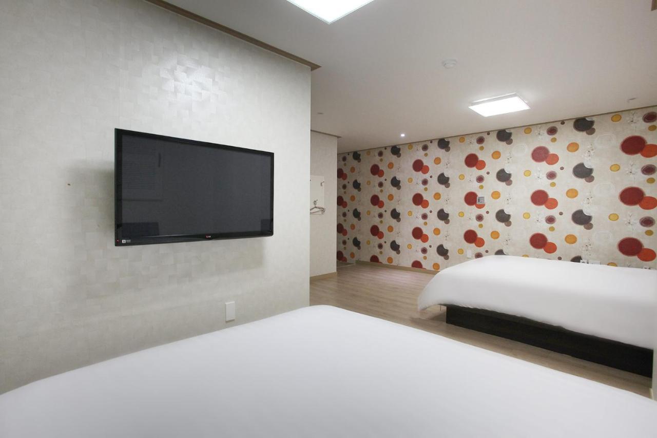 Orange Tree Hotel Csedzsu Kültér fotó