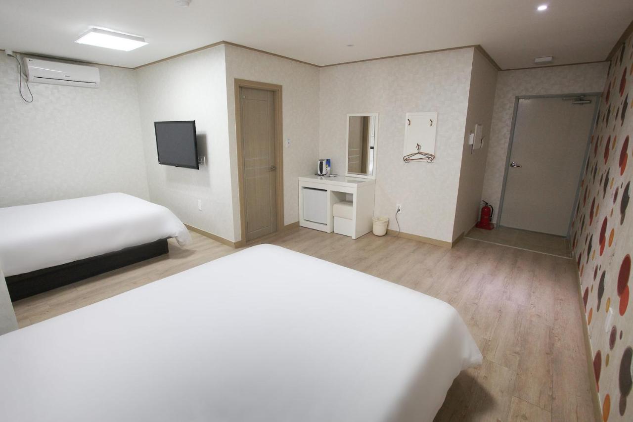 Orange Tree Hotel Csedzsu Kültér fotó
